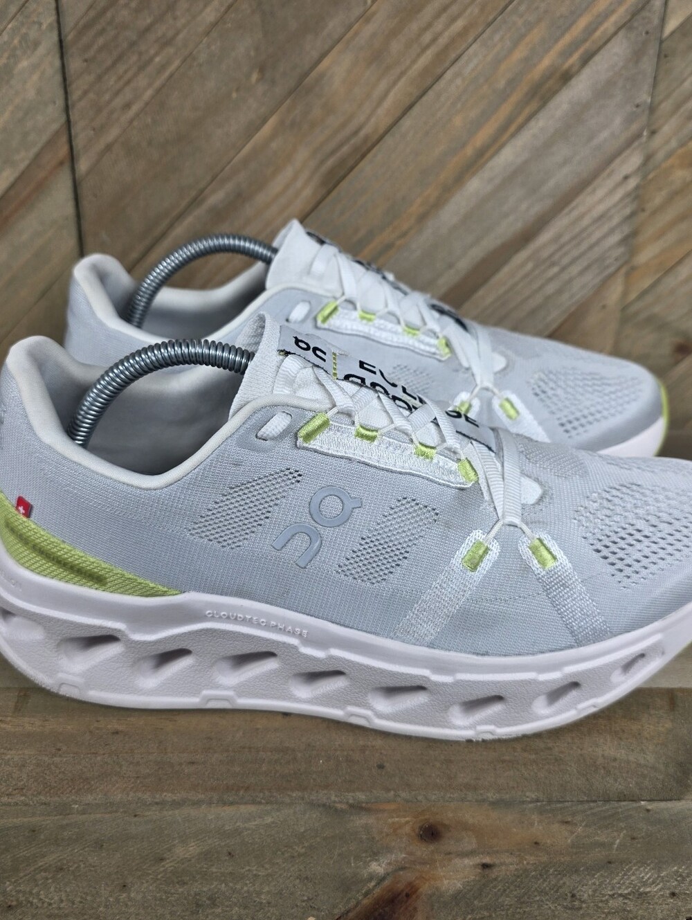 On Cloudeclipse Mens Athletic Running Shoes Size 10 White Sand 3MD30090248